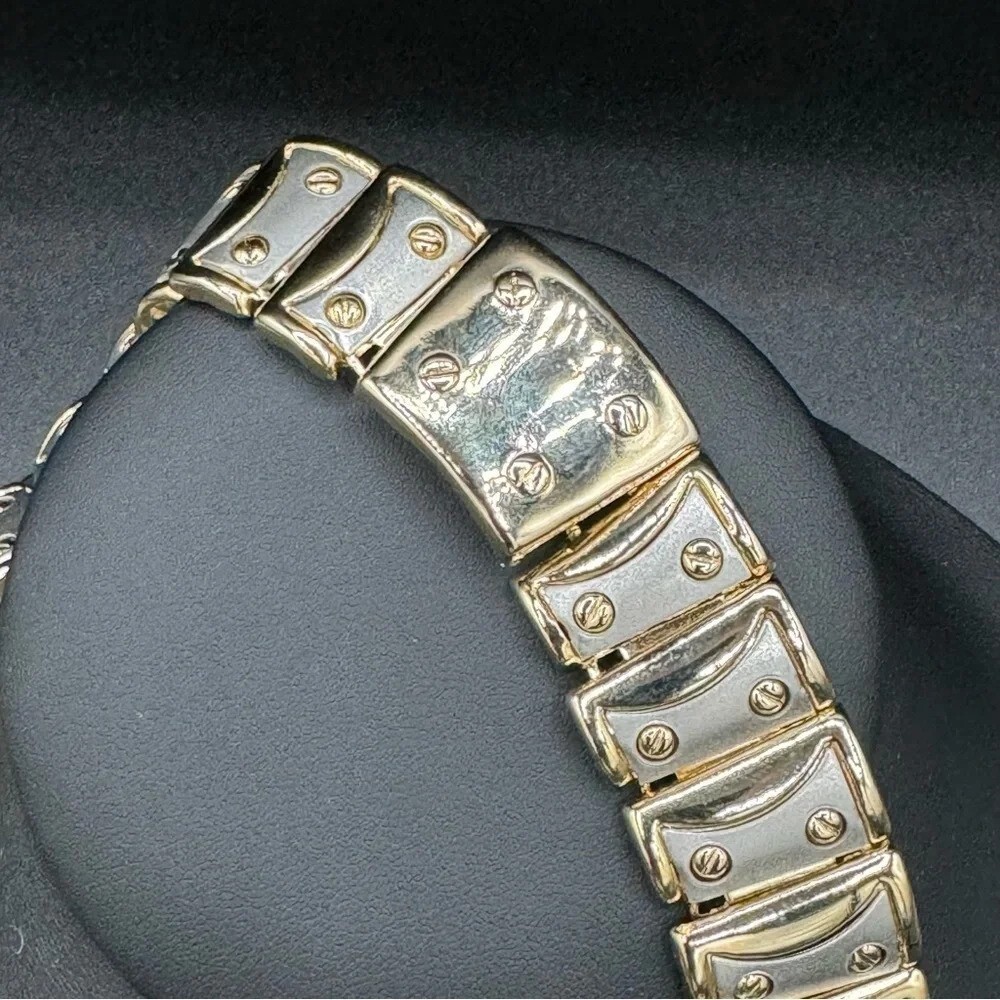 Striking Chunky Silver and Gold Tone Modern Collar Necklace and Earring Set - Picture 5 of 12